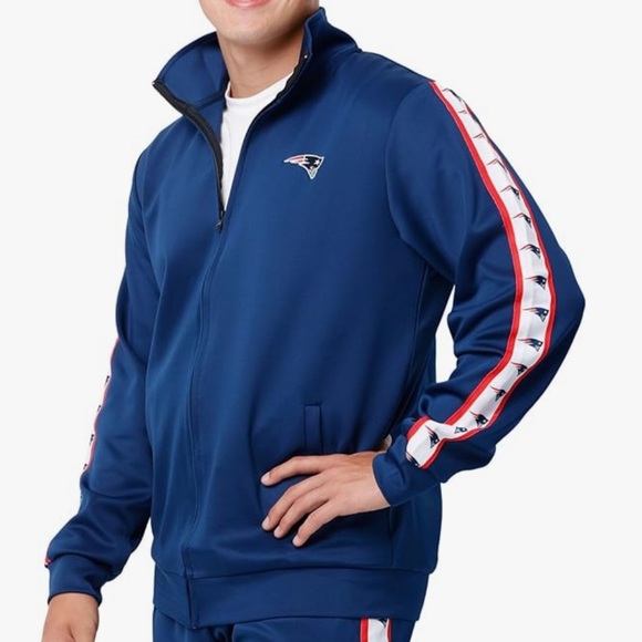 New England NFL Mens Licensed Jacket